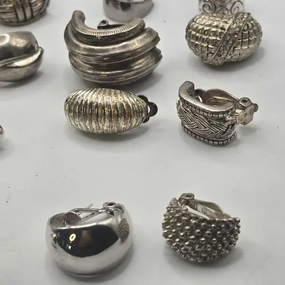 SINGLE Earrings Junk Lot 25 Pieces Mixed Color Craft Repurpose Project SKU 2959 - Picture 5 of 16